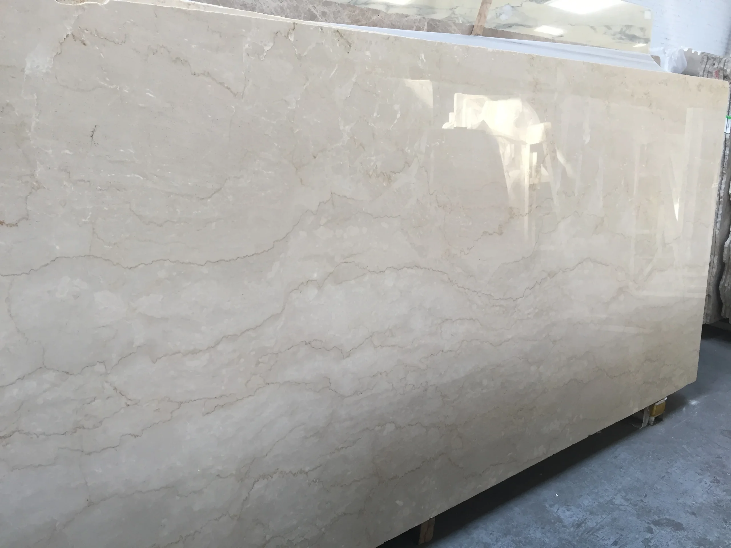 Marble Slabs, Blocks, Chips, Flakes - Image 3